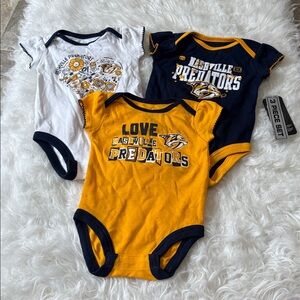 NWT NHL Nashville Predators 3 Piece Onesie Set Size 0-3 M